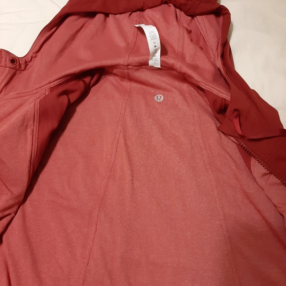Lululemon hooded jacket - Picture 4 of 4